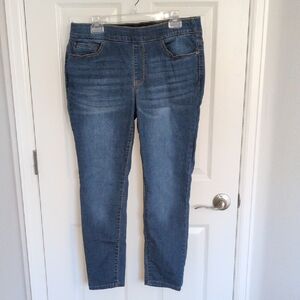 Croft & Barrow Skinny Pull On Jeans - 12